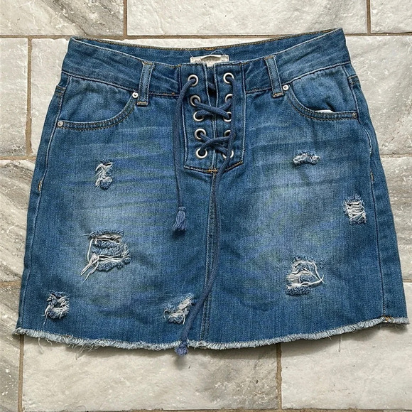 Sky‎ and Sparrow Jean skirt - Picture 1 of 8